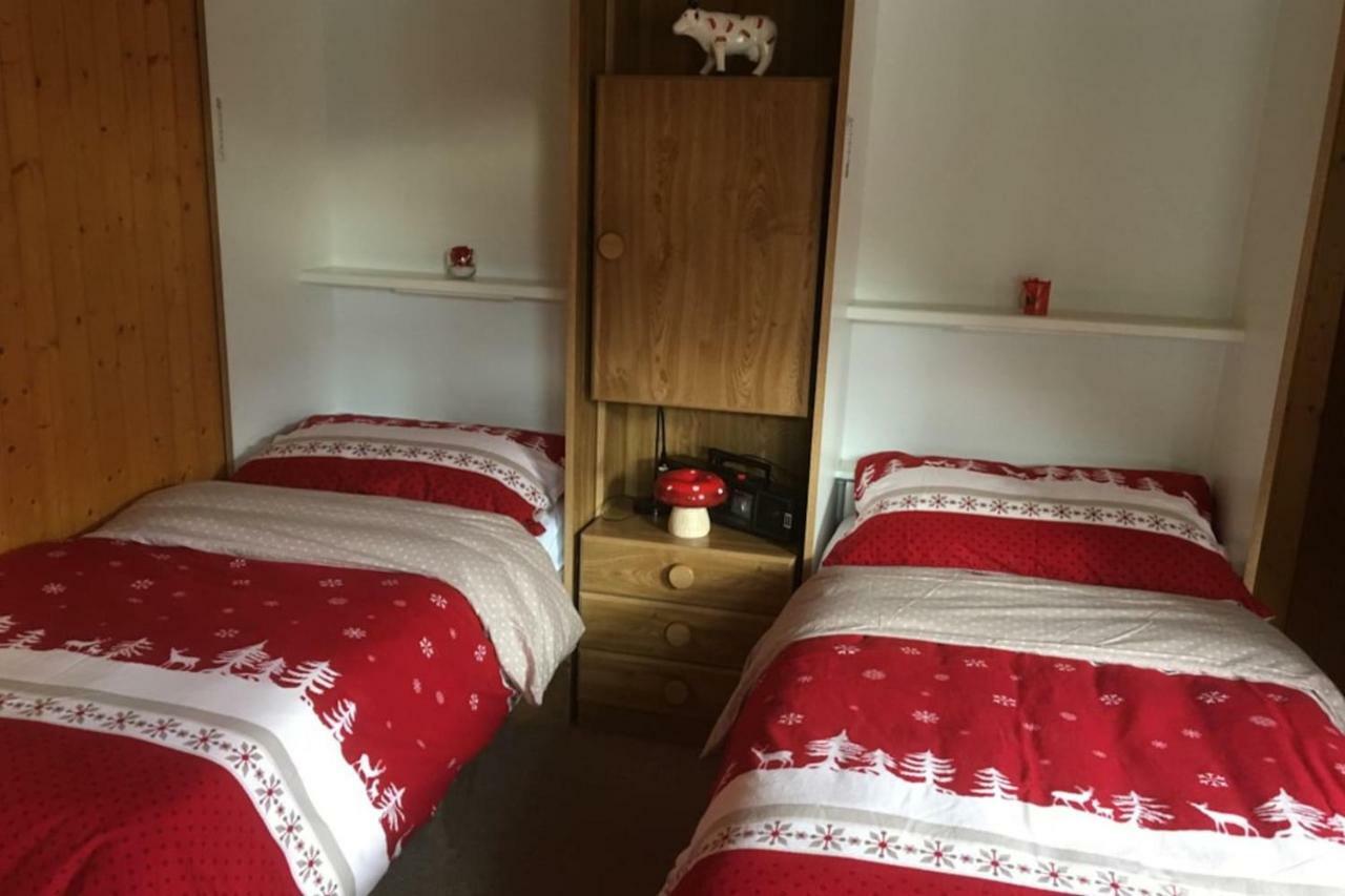 Appartement Haus Bortis à Goms Extérieur photo